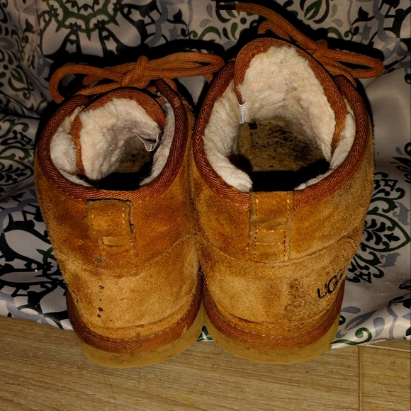 UGG booties size 5 - Picture 4 of 5